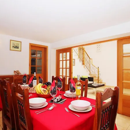 Villa In Areias De Sao Joao Near Praia Da Oura Villa Albufeira